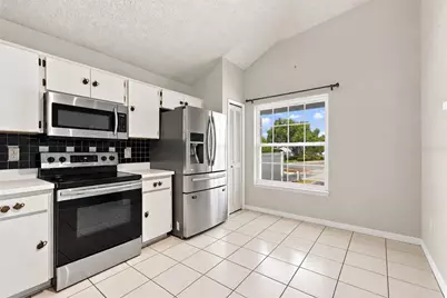 24138 Twin Court, Land O Lakes, FL 34639 - Photo 11