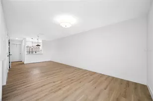 6119 Memorial Hwy, Tampa, FL 33615 - Photo 25