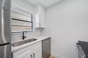 6119 Memorial Hwy, Tampa, FL 33615 - Photo 13