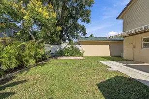 4830 Grove Point Dr, Tampa, FL 33624 - Photo 43