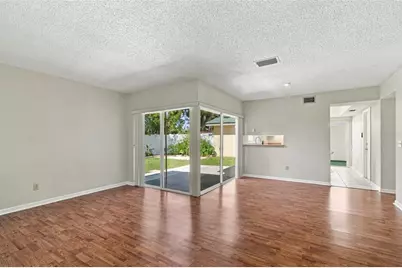 4830 Grove Point Drive, Tampa, FL 33624 - Photo 11