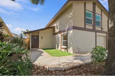 4830 Grove Point Drive, Tampa, FL 33624 - Photo 7