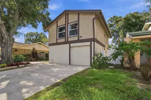 4830 Grove Point Dr, Tampa, FL 33624 - Photo 5