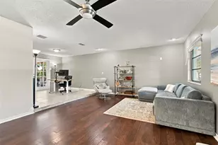 874 Pinewood Terrace W, Palm Harbor, FL 34683 - Photo 51