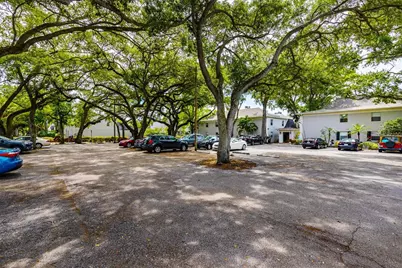 5221 Bayshore Boulevard #26, Tampa, FL 33611 - Photo 13