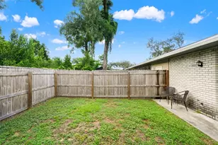 201 Glendale Dr, Brandon, FL 33511 - Photo 21