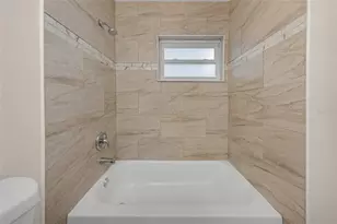 4450 13th Ave S, Saint Petersburg, FL 33711 - Photo 11