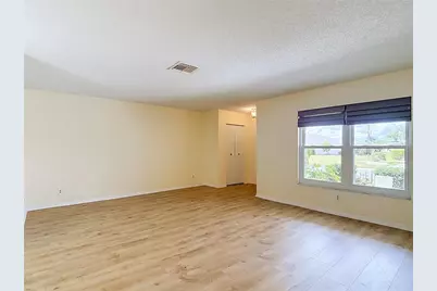 905 Bluewater Drive, Sun City Center, FL 33573 - Photo 7