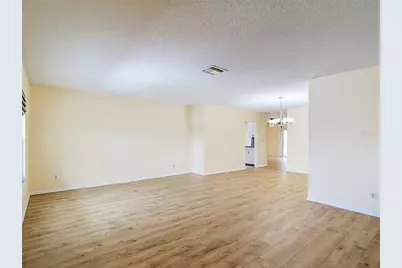 905 Bluewater Drive, Sun City Center, FL 33573 - Photo 11