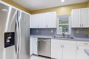 905 Bluewater Dr, Sun City Center, FL 33573 - Photo 23
