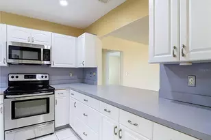905 Bluewater Dr, Sun City Center, FL 33573 - Photo 25