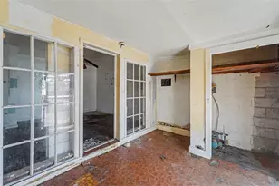504 E Emily St, Tampa, FL 33603 - Photo 21