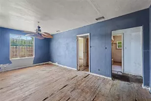 504 E Emily St, Tampa, FL 33603 - Photo 5