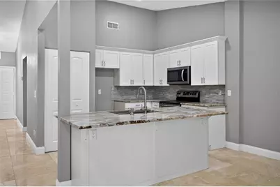 4004 Shoreside Circle, Tampa, FL 33624 - Photo 13