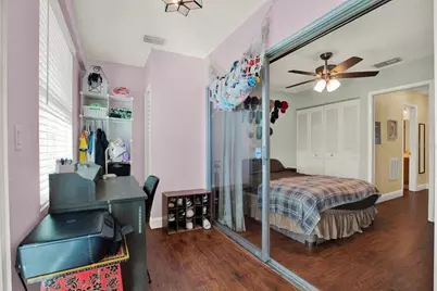 7216 Parkside Villas Drive, Saint Petersburg, FL 33709 - Photo 7