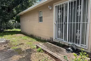 2609 E Emma St, Tampa, FL 33610 - Photo 15