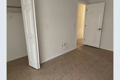2609 E Emma Street, Tampa, FL 33610 - Photo 9