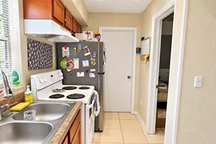 8090 50th Ave N, Saint Petersburg, FL 33709 - Photo 17