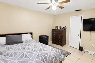 8090 50th Ave N, Saint Petersburg, FL 33709 - Photo 19