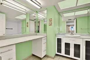 10216 Regal Dr, Largo, FL 33774 - Photo 17
