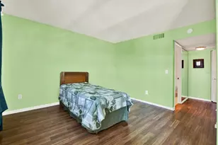 10216 Regal Dr, Largo, FL 33774 - Photo 21