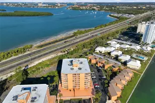 7430 Sunshine Skyway Ln S, Saint Petersburg, FL 33711 - Photo 31