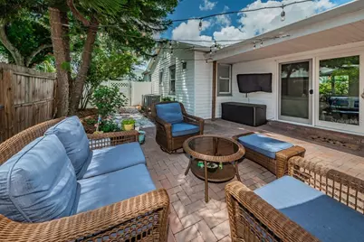 1037 18th Avenue N, Saint Petersburg, FL 33704 - Photo 21