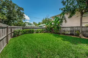 1037 18th Ave N, Saint Petersburg, FL 33704 - Photo 23