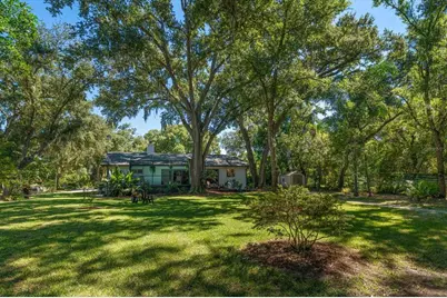 1652 Hobbit Road, Dunedin, FL 34698 - Photo 37