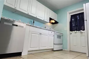 2254 19th Ave SW, Largo, FL 33774 - Photo 11