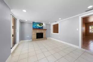 1039 Madison St, Largo, FL 33770 - Photo 11