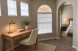 2203 Preservation Dr, Plant City, FL 33566 - Photo 9