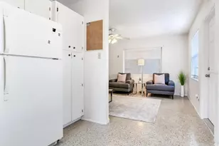 245 115th Ave, Treasure Island, FL 33706 - Photo 15