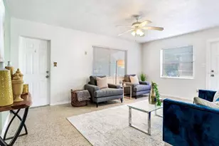 245 115th Ave, Treasure Island, FL 33706 - Photo 9
