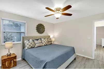 1112 S Prospect Avenue, Clearwater, FL 33756 - Photo 9