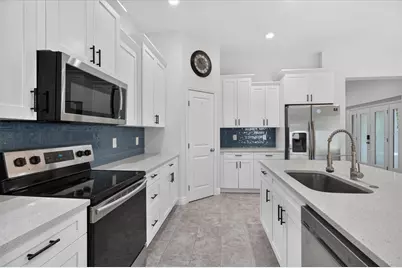 5114 Chilkoot Street, Tampa, FL 33617 - Photo 21