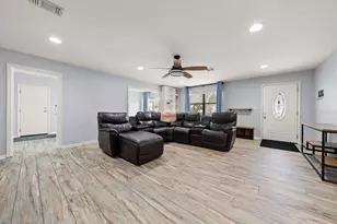 220 Union St, Dunedin, FL 34698 - Photo 5