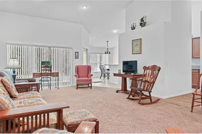 800 W Virginis, Citrus Springs, FL 34434 - Photo 3