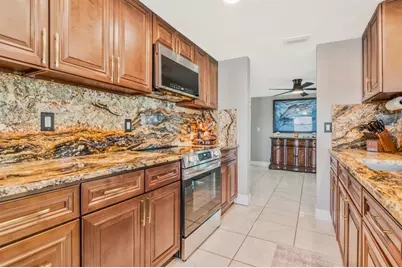 5735 Mosaic Drive, Holiday, FL 34690 - Photo 7