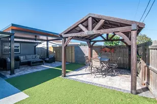 5735 Mosaic Dr, Holiday, FL 34690 - Photo 11