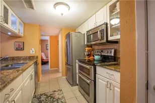 3680 42nd Way S, Saint Petersburg, FL 33711 - Photo 15