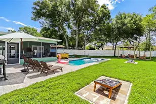 9220 132nd St, Seminole, FL 33776 - Photo 5