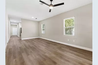 1740 W Cherry Street, Tampa, FL 33607 - Photo 7
