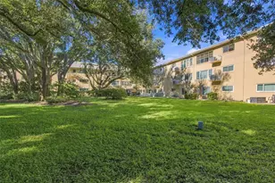 2221 Norwegian Dr, Clearwater, FL 33763 - Photo 35