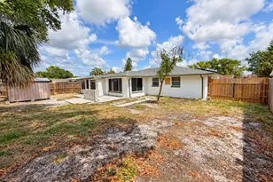 7529 Redcoat Ave, Port Richey, FL 34668 - Photo 25