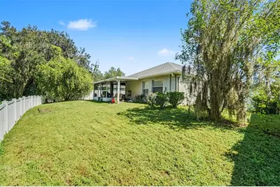 6805 Bluff Meadow Court, Wesley Chapel, FL 33545 - Photo 19