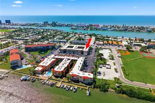 8911 Blind Pass Rd, Saint Pete Beach, FL 33706 - Photo 27