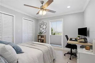 8911 Blind Pass Rd, Saint Pete Beach, FL 33706 - Photo 19