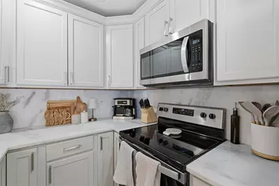 8911 Blind Pass Road #317, Saint Pete Beach, FL 33706 - Photo 17