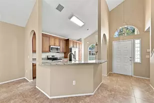 11109 Clayridge Dr, Tampa, FL 33635 - Photo 3